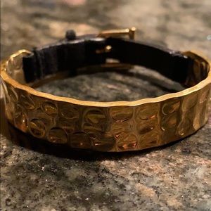 Gold fashion bracelet